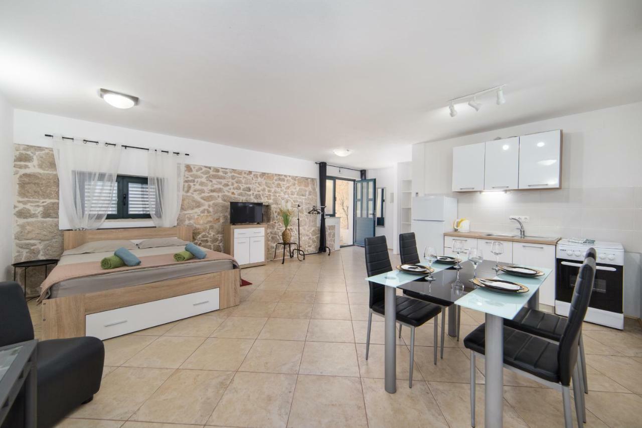 בלאצ'ה Ana Apartments מראה חיצוני תמונה