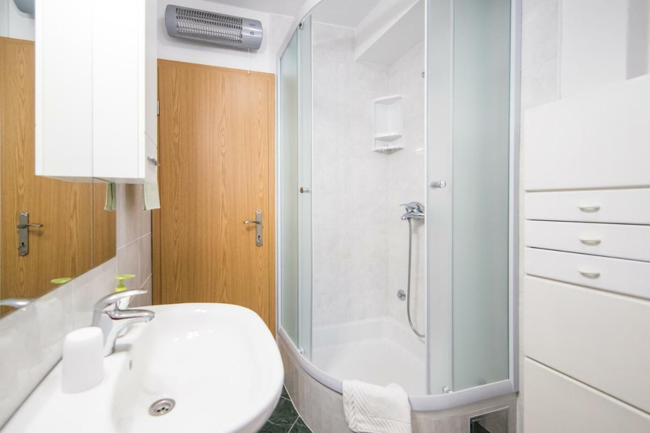 בלאצ'ה Ana Apartments מראה חיצוני תמונה